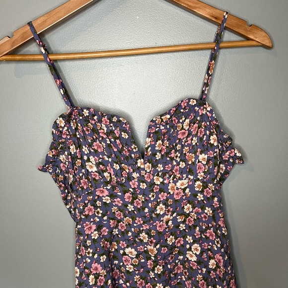 Altar’d State Briar Floral Ruffle Romper - Picture 7 of 13